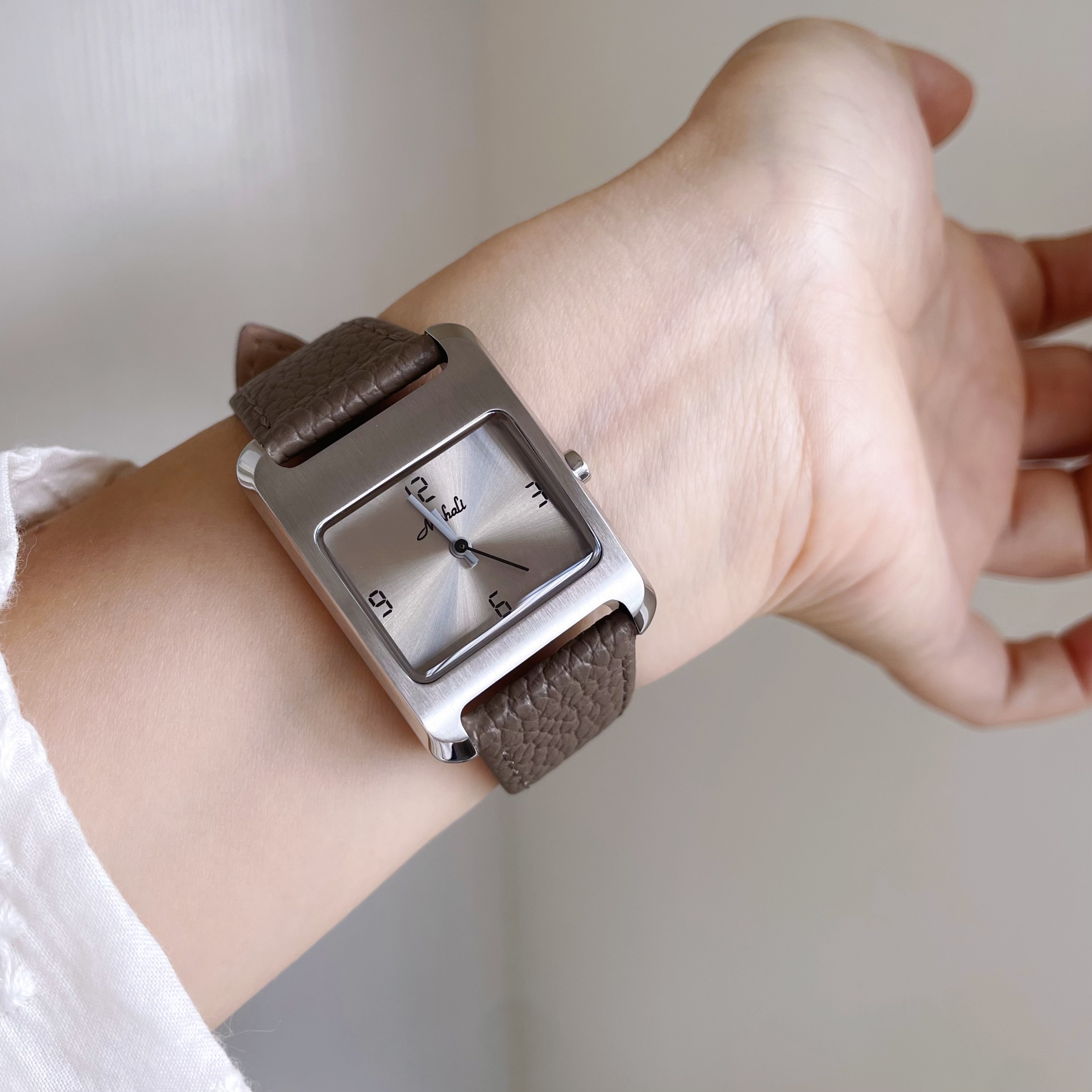 2026 New Luxury Gray Simple El - đánh giá và giá High Jewelry Watches
