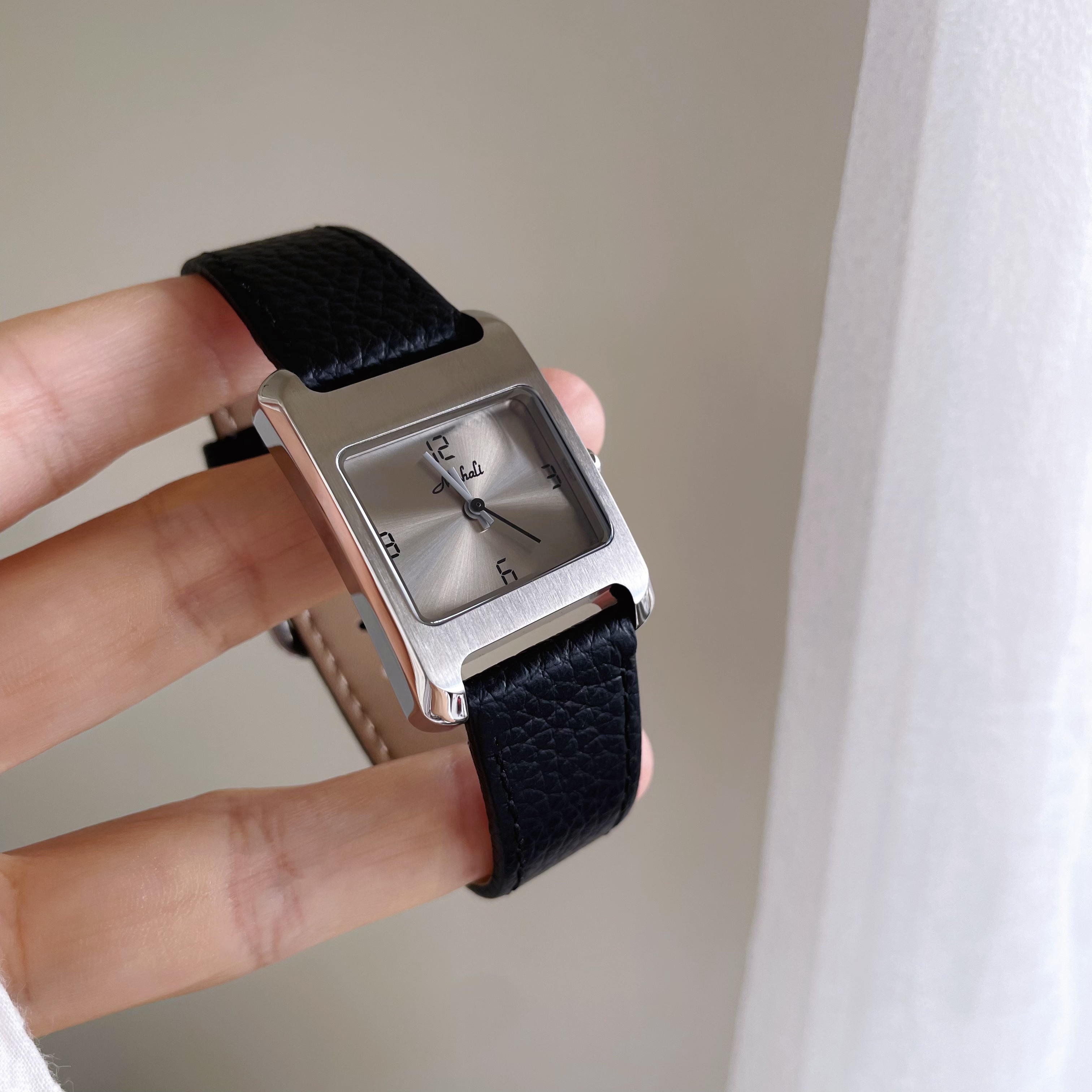 2026 New Luxury Gray Simple El - đánh giá và giá High Jewelry Watches