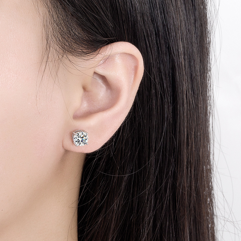 Fashion Four-Prong Round Zirco - đánh giá và giá Diamond Stud Earrings