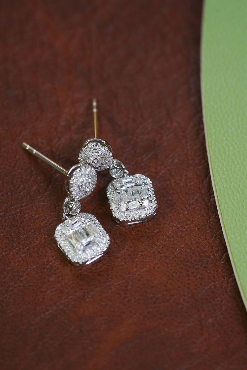 KUGG 100% 18K White Gold Earri - đánh giá và giá Diamond Stud Earrings